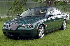 New Car Review,2005 Jaguar S-Type,Luxury Mid-Size Sports Sedan,Car Review,review,2005,Jaguar,S-Type,Luxury,Mid-Size,Sports Sedan,stype,s type,msrp