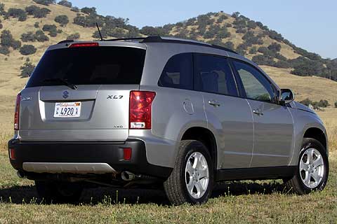 2007 Exterior rear view of the Suzuki XL7 Limited 2WD Sport Utility Vehicle